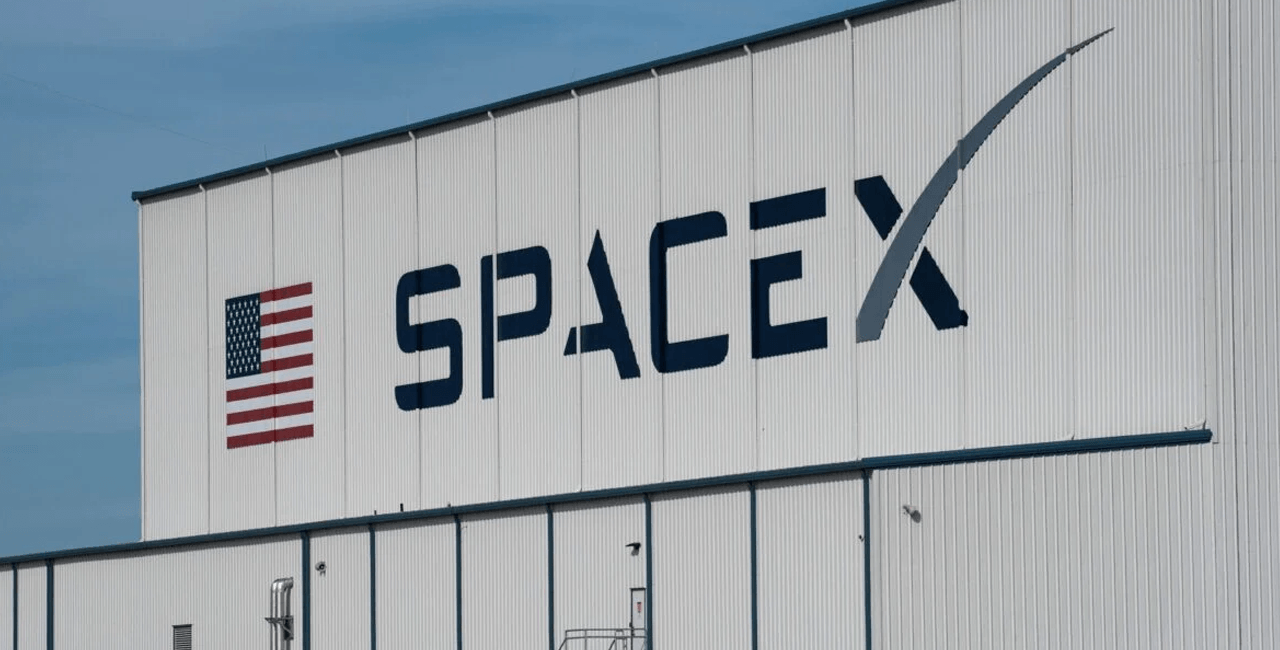SpaceX Touches Its Bitcoin for the First Time in 3 Years—Onchain Detectives Take Notice