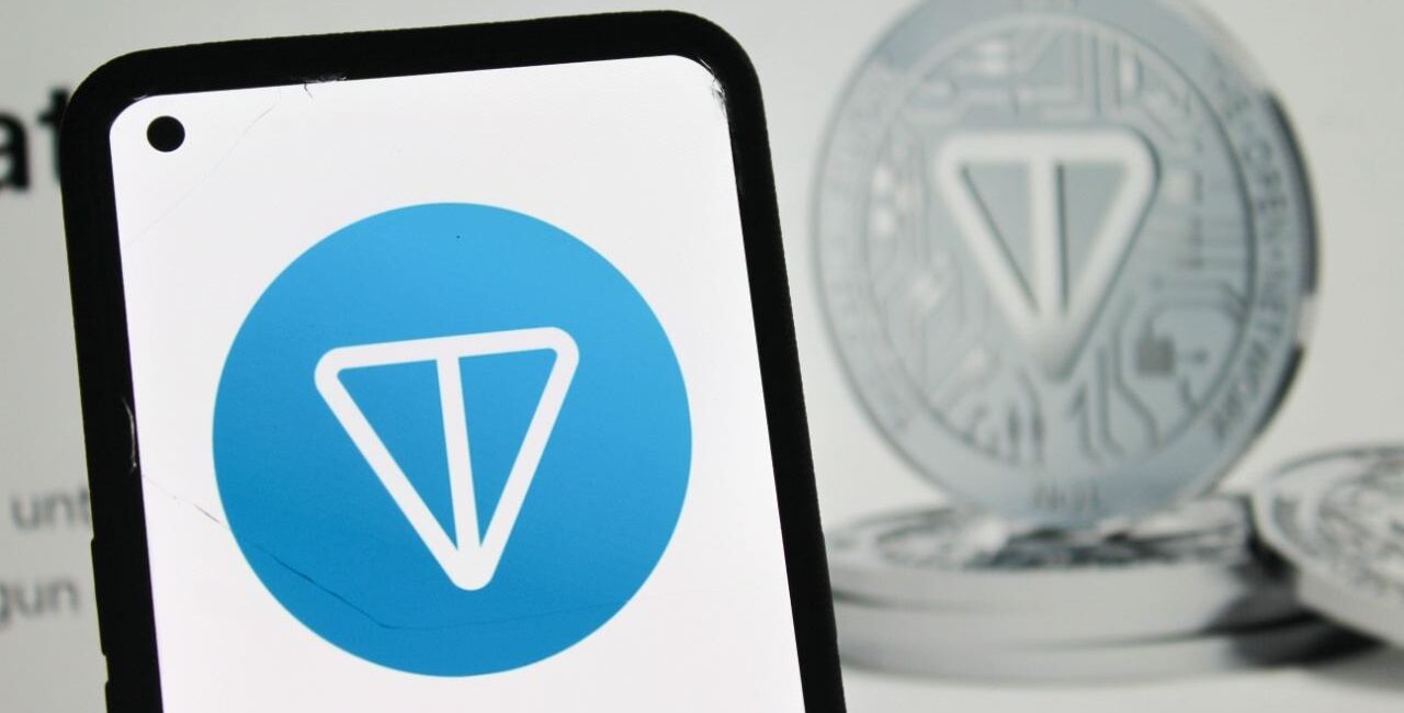 TOP Raises $28.5 Million at $1 Billion Valuation for Global Expansion