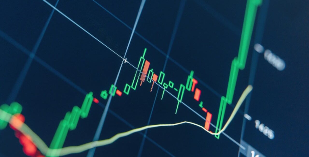 Crypto ETFs Dominate Institutional Portfolios Amid Record-Breaking Demand